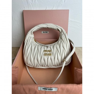Miu Miu Wander matelassé nappa leather hobo bag-White