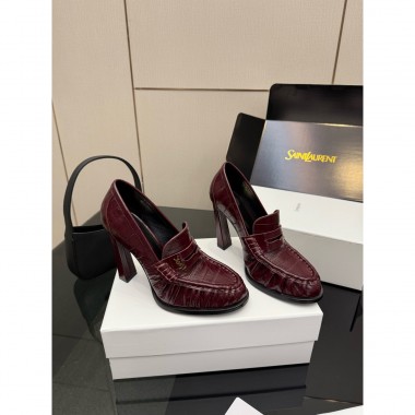 Décolleté Le Loafer  in Pelle Saint Laurent