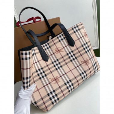 Burberry Reversable Tote 