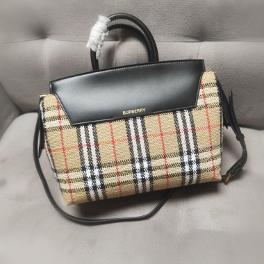 Burberry Check and leather Bag 