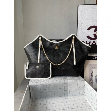 Chanel Maxi Borsa Shopping