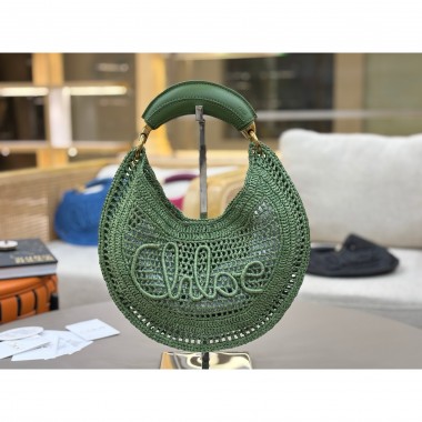 Chloe Summer Banana Hobo bag in Raffia 