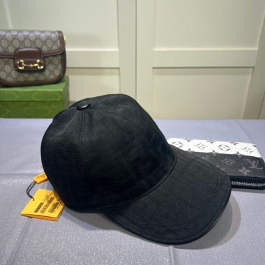 Fendi Logo Baseball Cap 