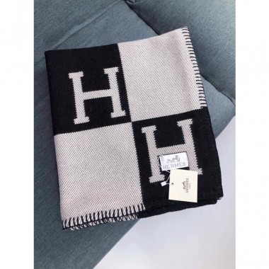 Hermes Avalon Blanket