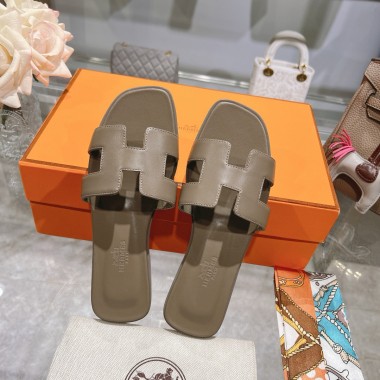 Hermes Oran Flat Sandal, Size 35-42