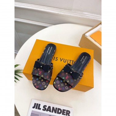 LV X TM Flat Mule, Size 35-42 