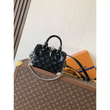 M27921 Sfilate Speedy Trunk 20