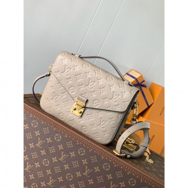 M44881 Pochette Métis