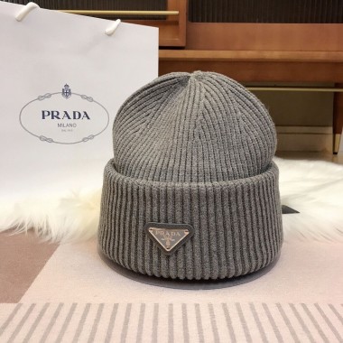 Prada Cappello in lana cashmere
