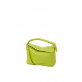 Loewe Small Puzzle in Classic Calfskin-Grass Green