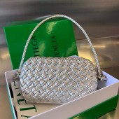 Bottega Veneta Knot Clutch On Strap 