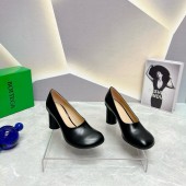 Bottega Veneta Leather Pumps, size 35-41