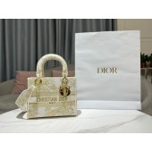 Christian Dior Medium Lady D-Lite Bag 