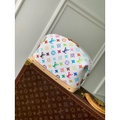 M13743 LV x TM Cosmetic Pouch GM