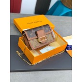 M68746 Dauphine chain wallet  