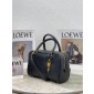 Loewe Amazona 23 in Nappa Calfskin 