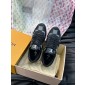 LV run away sneaker, Size 38-45