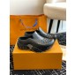  LV shark Clog   , Size 39-45