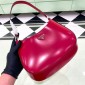 Borsa a spalla Prada Cleo in pelle spazzolata-Red
