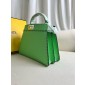 Fendi Peekaboo Iseeu Small Bag -Green