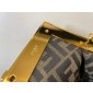 Fendi First Medium Borsa in pelle