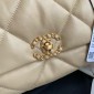 Borsa Chanel 19 Medio-Beige
