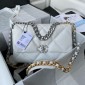 Chanel Pelle Borsa 19 Grande -White