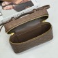 Pinecone Intrecciato leather Bang Bang Vanity Case 